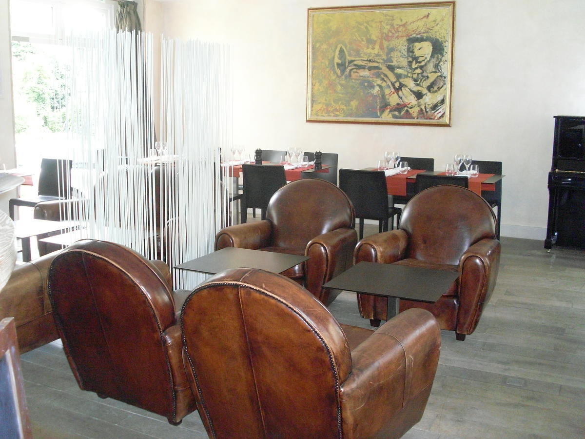 Hotel Le Parc Marly-le-Roi Εξωτερικό φωτογραφία